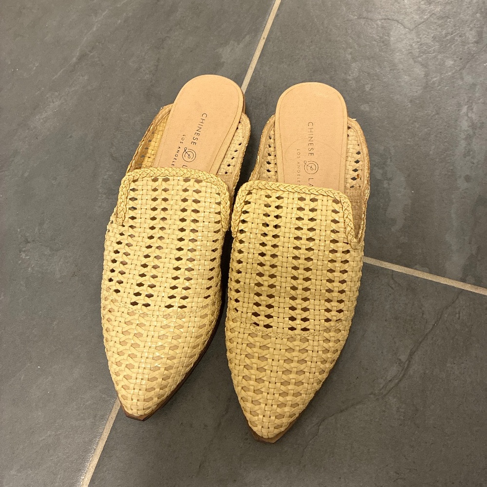 10 • Chinese Laundry Mules